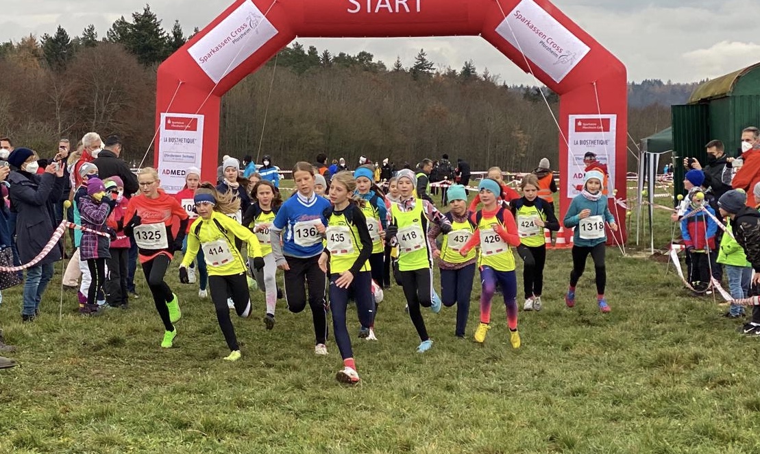 Schlumpflaufeam beim Sparkassencross in Pforzheim